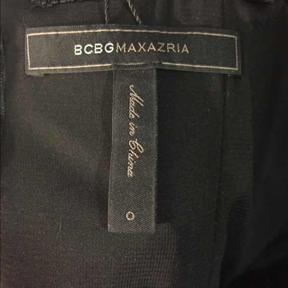 BCBGMAXAZRIA - Picture 3 of 4
