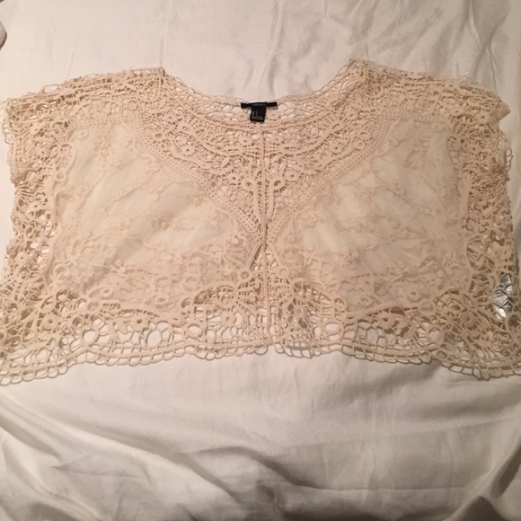 Lace crop blouse