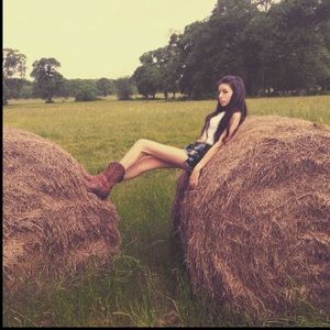 Meet your Posher, Kacy