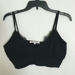 LACE TRIMMED BRALETTE