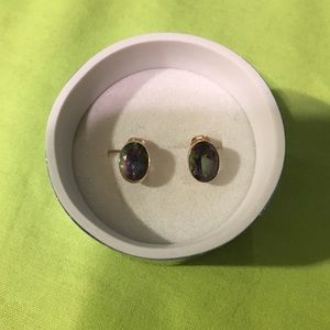 14k gold stud earrings