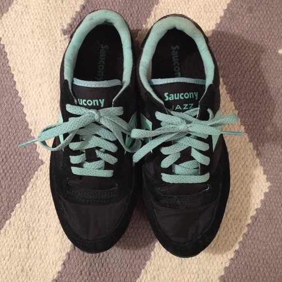 Like New! Saucony Jazz Low Pro Sneaker