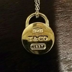 TIFFANY 925 sterling locket with chain