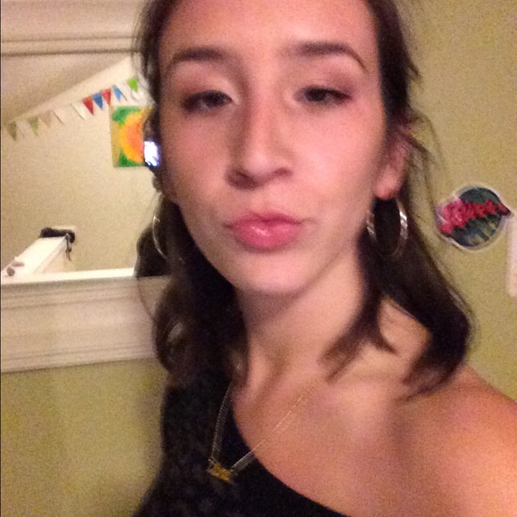 Meet your Posher, Audrey