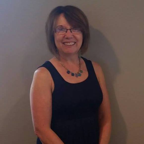 Meet your Posher, Patti - Picture 1 of 1