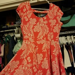 Coral dress cut-out back