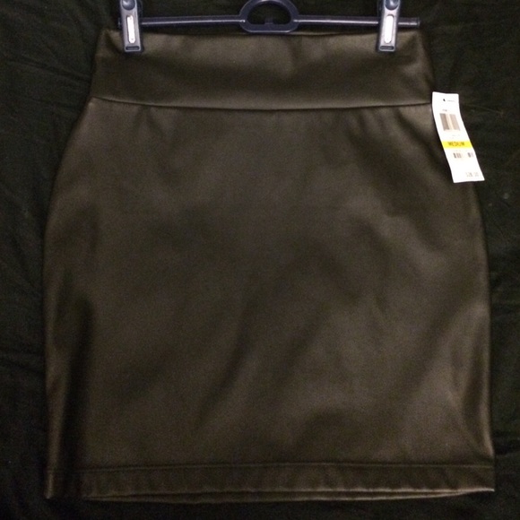 Black leather skirt brand new with tags