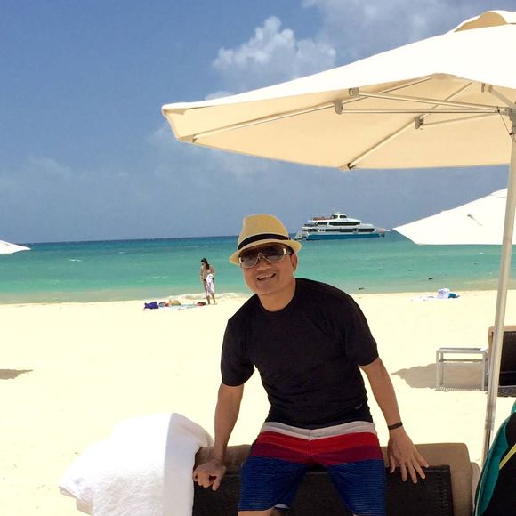 Meet your Posher, Peter - Picture 1 of 1