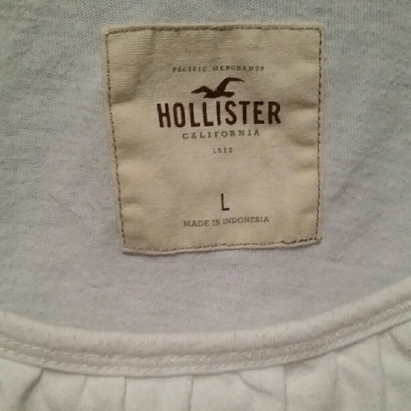 Hollister off white tank blouse - Picture 2 of 4