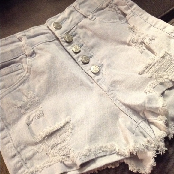 Shorts - Picture 2 of 2