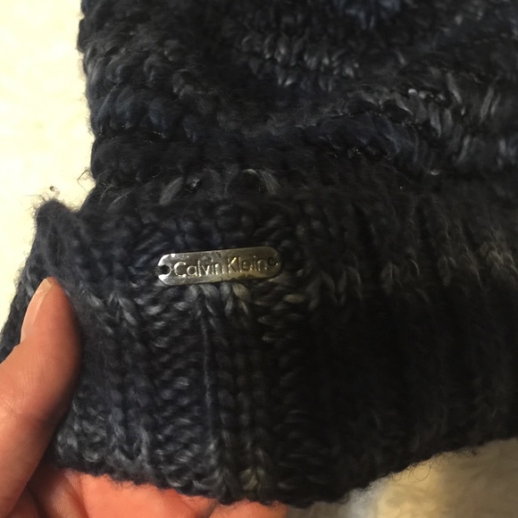 Calvin Klein beanie - Picture 2 of 2