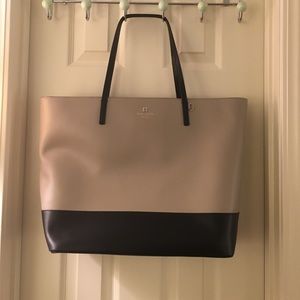 Kate Spade tan and black Large zip tote