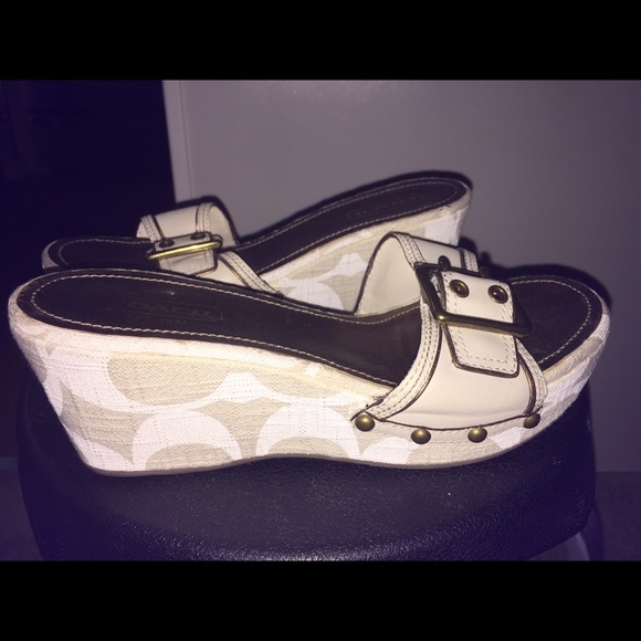 Wedge sandals