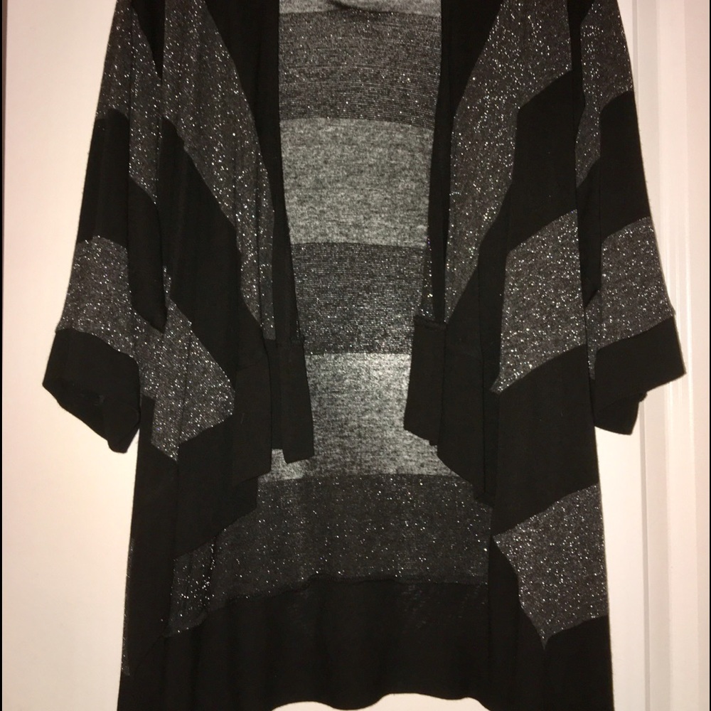 Splendid 4 Anthropologie NWOT  XS. will fit up 2 M