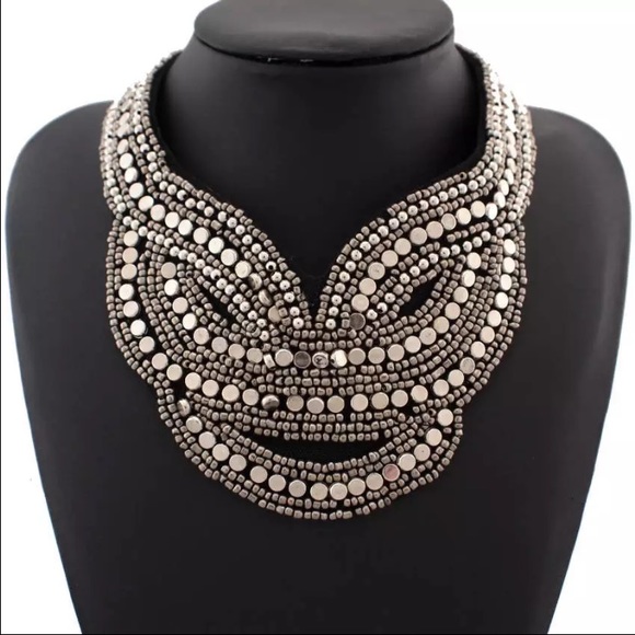 Antique Style Bib Necklace