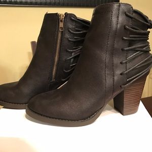 Just Fab Black Ankle Booties
