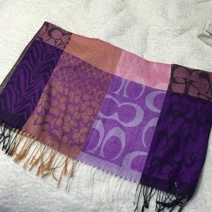Large scarf