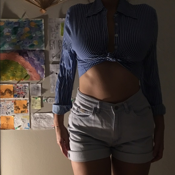 Long sleeve crop top, blue and white stripes
