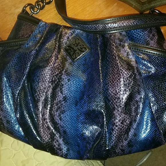 simply vera wang snakeskin purse