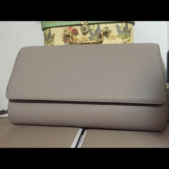 NWOT H&M taupe shoulder bag