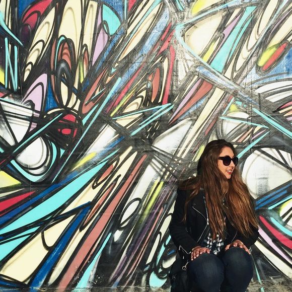 Meet your Posher, Taylor - Picture 1 of 1