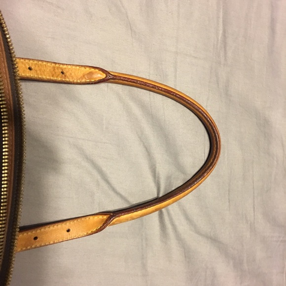 Straps for LV