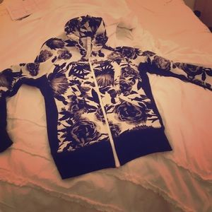 Lululemon Hoodie floral pattern. Sz 8