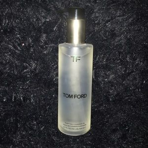 Tom Ford Cleansing Oil and Lipstick bundle