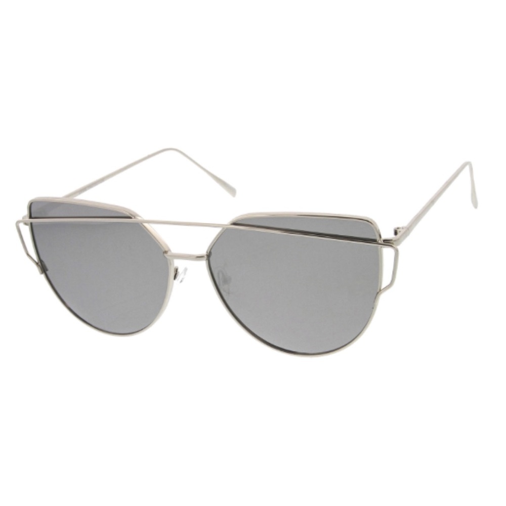 [ LOVE BITTEN ] Silver Sunglasses