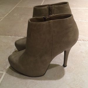 Ankle booties!
