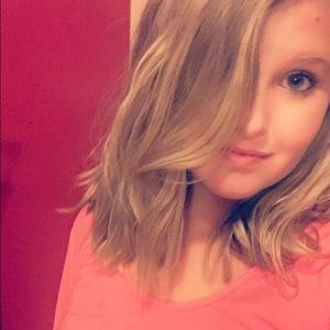 Meet your Posher, Hailey