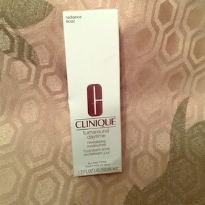 Clinique daytime turnaround