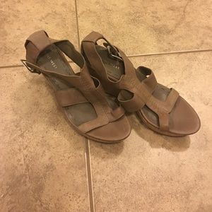 Nine West cork heeled shoes