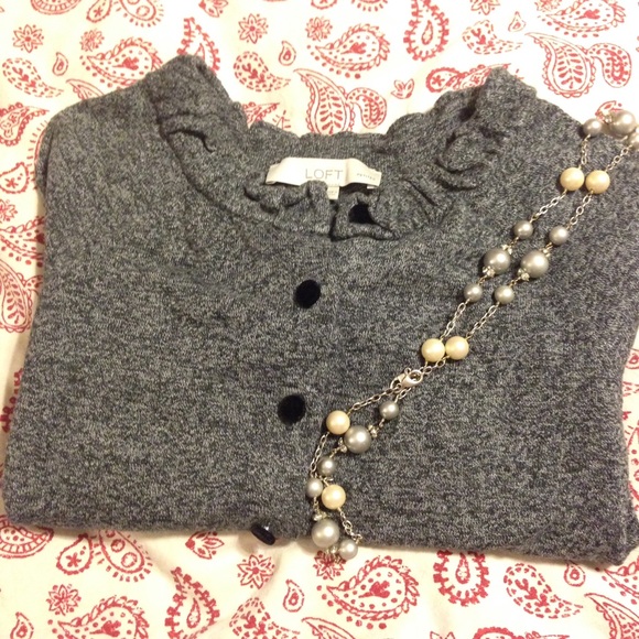 Final Sale! Pretty Loft cardigan