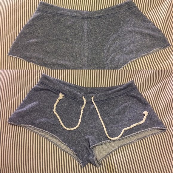 Victoria Secrets sleep shorts 😴