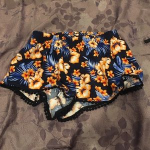 Shorts from Victoria's Secret... Size: XS
