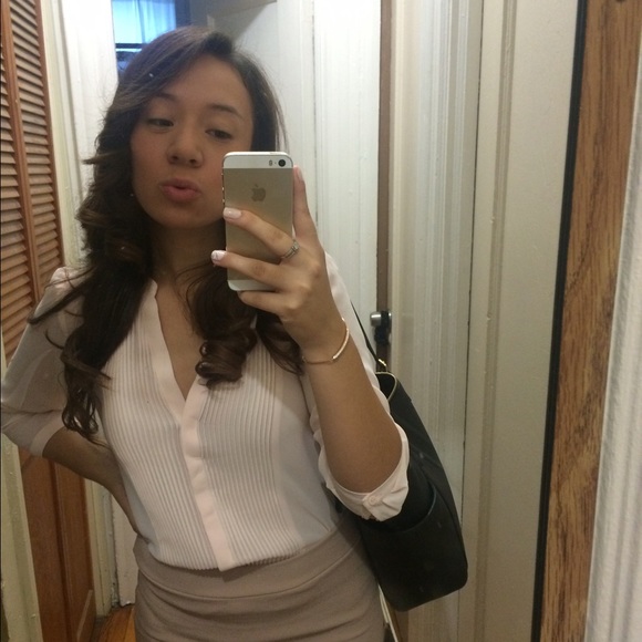 Meet your Posher, Jessica - Picture 3 of 3