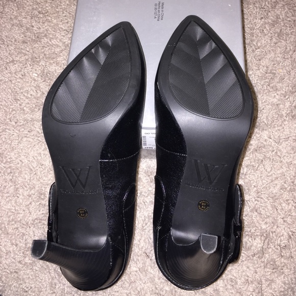 Black Pointy Toe Heels with Buckle Detail - Picture 4 of 4