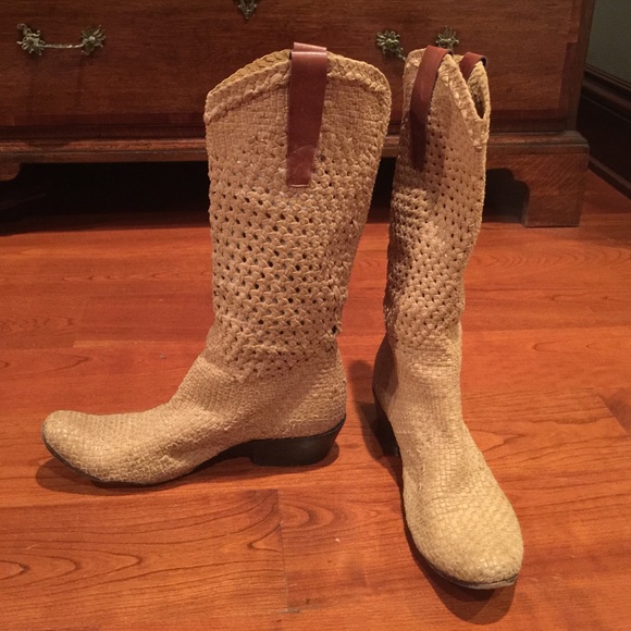 Gianni Barbato tan woven leather cowboy boots