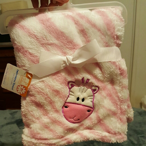 Baby girl bundle - Picture 4 of 4