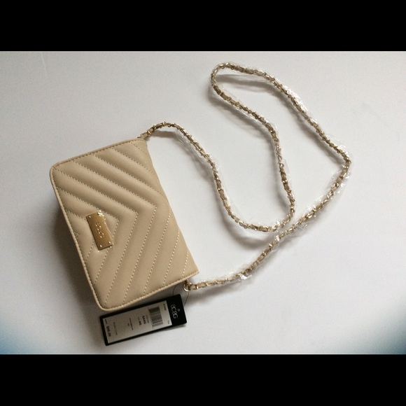 BCBG Handbags - BCBG quilted mini crossbody NWT