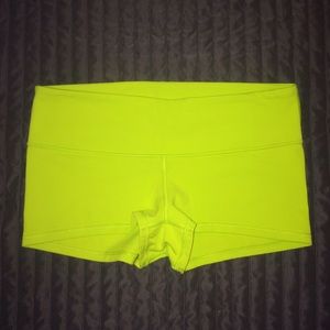 Lululemon Wunder Under Shorts