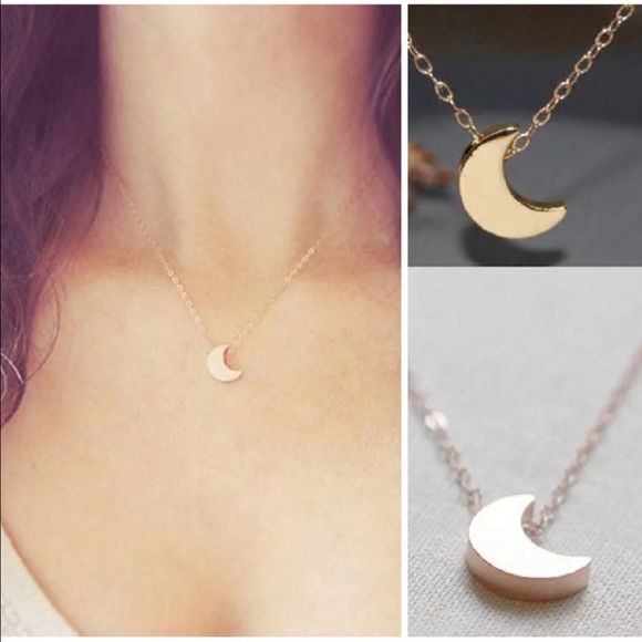 ❤️Small Gold Moon Necklace❤️ - Picture 3 of 3