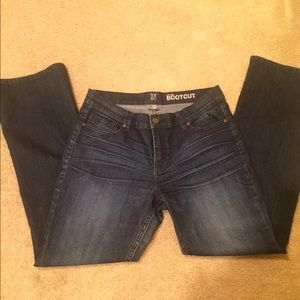 Low Rise BootCut Jeans size 12P