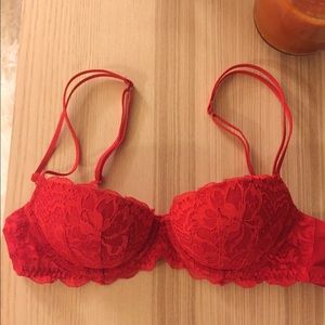 Super cute red lace bra NWOT