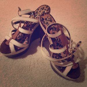 Jessica Simpson wedges