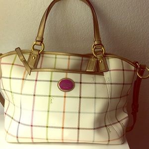 New!~Coach purse!~
