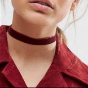 Thick burgundy choker