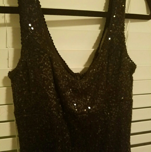 Black sequin dress - Picture 2 of 4