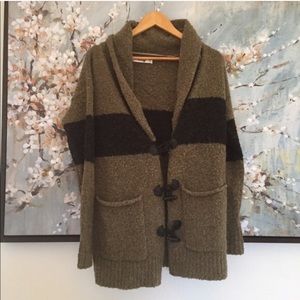 Kensie Girl Olive Black Toggle Sweater Sz XS